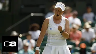 Krejcikova supera algunas dificultades y vence a debutante Eala para avanzar en Wimbledon Krejcikova supera algunas dificultades y vence a debutante Eala para avanzar en Wimbledon