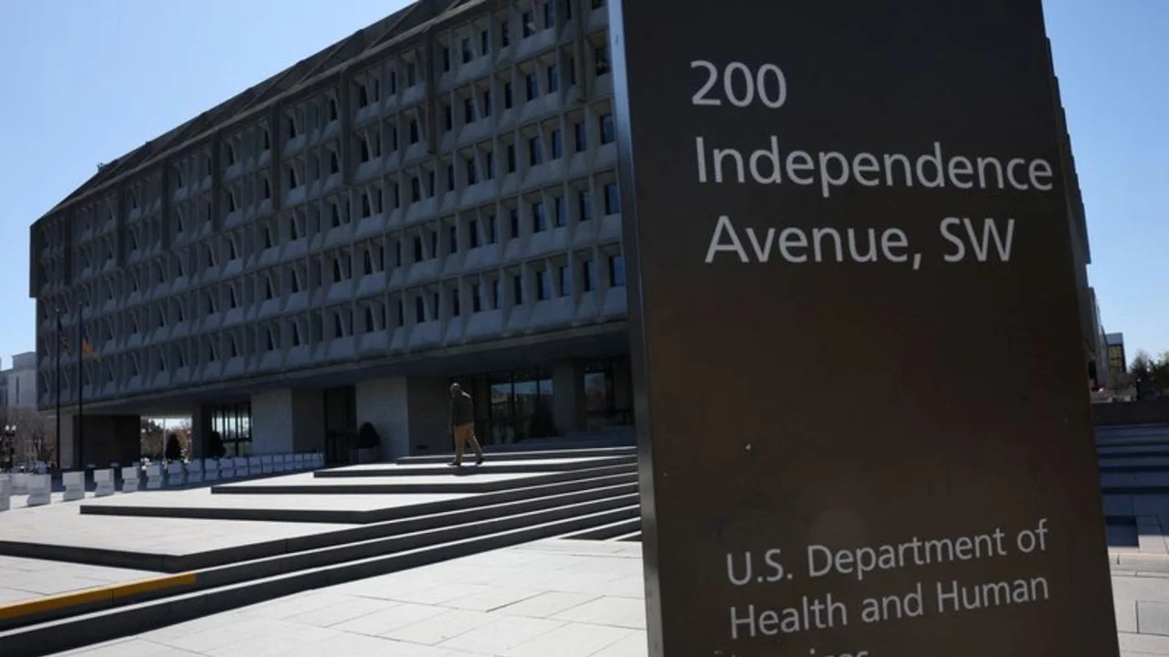 Juez bloquea los planes del Gobierno de Trump para reformar las agencias de salud