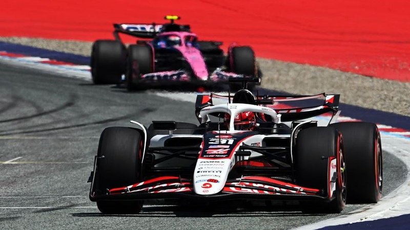 El audio de radio que se viralizó tras el cruce Colapinto vs. Esteban Ocon en la Fórmula 1: "Estúpido"