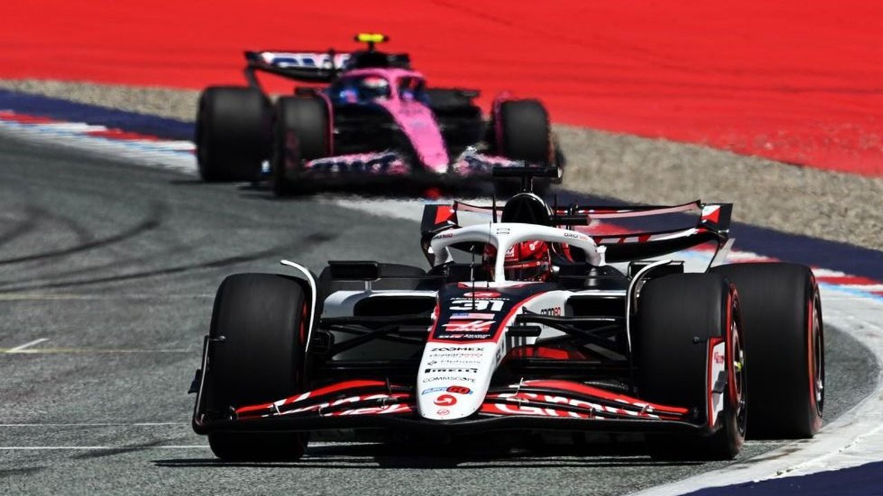 El audio de radio que se viralizó tras el cruce Colapinto vs. Esteban Ocon en la Fórmula 1: "Estúpido"