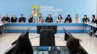 El PJ bonaerense se reunió en San Vicente en plena discusión de listas electorales El PJ bonaerense se reunió en San Vicente en plena discusión de listas electorales