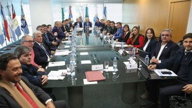 Exclusivo: Milei reparte entre los gobernadores un 35% menos que Macri y un 50% menos que el Frente de Todos