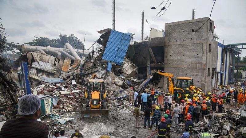 El incendio de una fábrica en India deja 40 muertos y más de 33 heridos, según la empresa