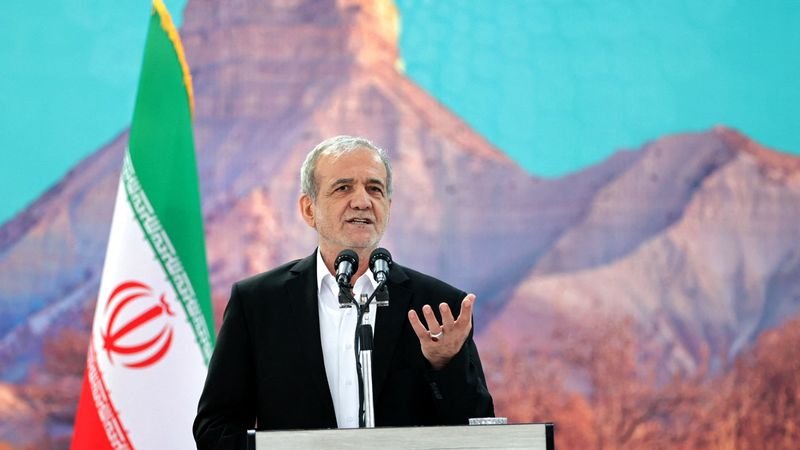 Irán promulga una ley que suspende la cooperación con el organismo de control nuclear de la ONU