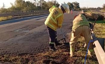 Vialidad no arregla las rutas pero gastará U$S 2,4 millones para vigilar a su personal | Obra pública