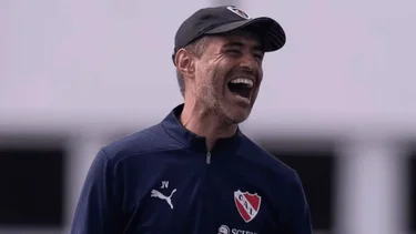 Festeja Independiente: gran noticia de última hora para Vaccari sobre los refuerzos