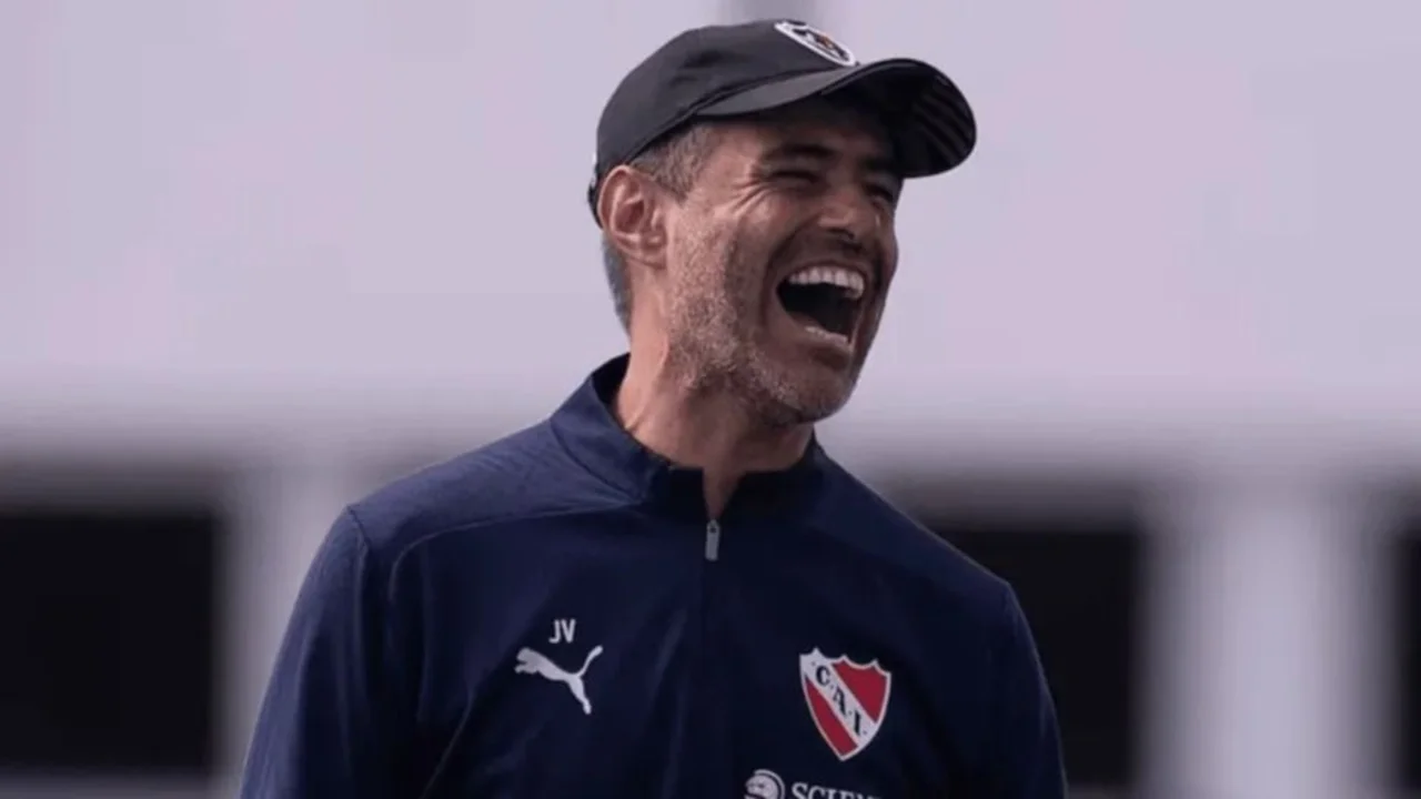 Festeja Independiente: gran noticia de última hora para Vaccari sobre los refuerzos