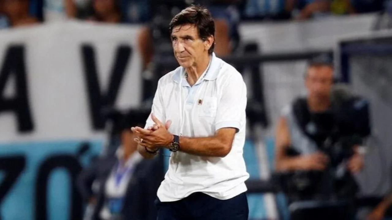 Racing Club, Milton Giménez, Boca Juniors, Gustavo Costas. 