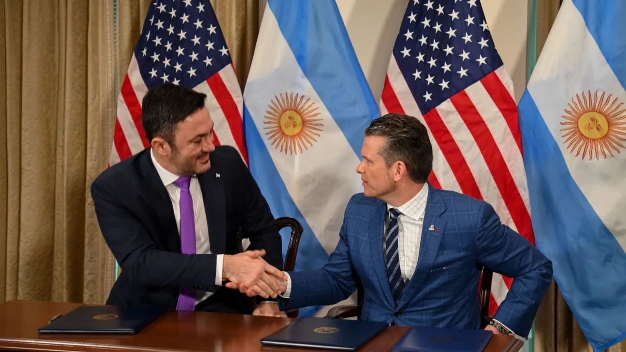 luis petri pete hegseth