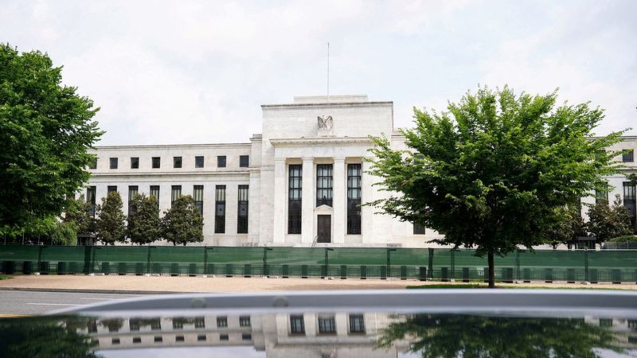 La independencia de la Fed y el Estado de derecho en EEUU están en peligro, según una encuesta de UBS