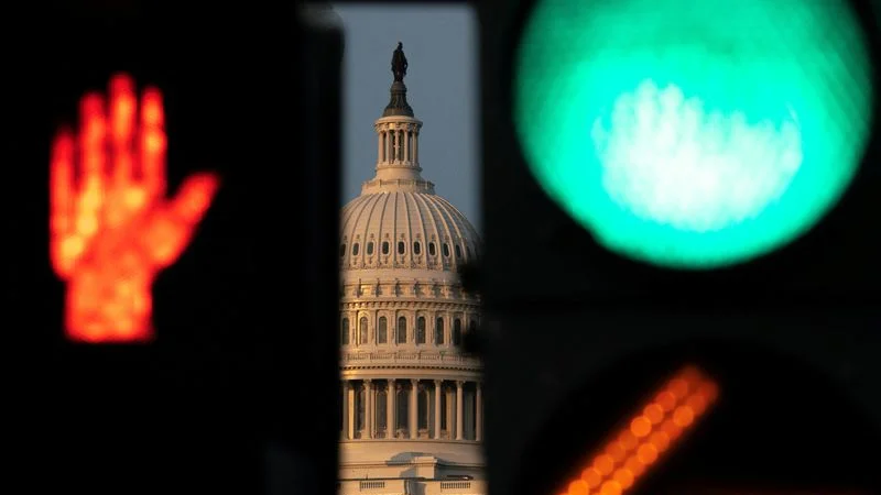 Trump muestra su frustración mientras los republicanos tienen dificultades para aprobar la ley fiscal