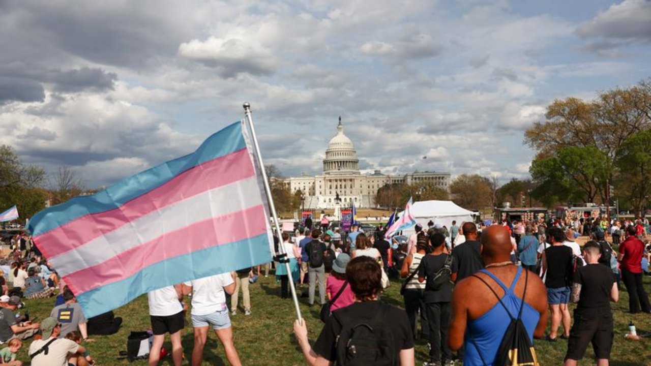 La Corte Suprema de EEUU entra en una guerra cultural por los derechos de las personas trans