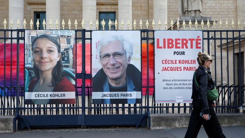 Francia exige la liberación inmediata de la pareja francesa retenida en Irán desde hace tres años