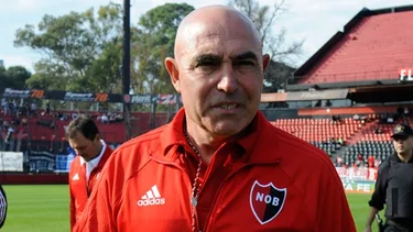 El palazo del Chocho Llop en respuesta a Lisandro Martínez: "No tuvo las bolas"