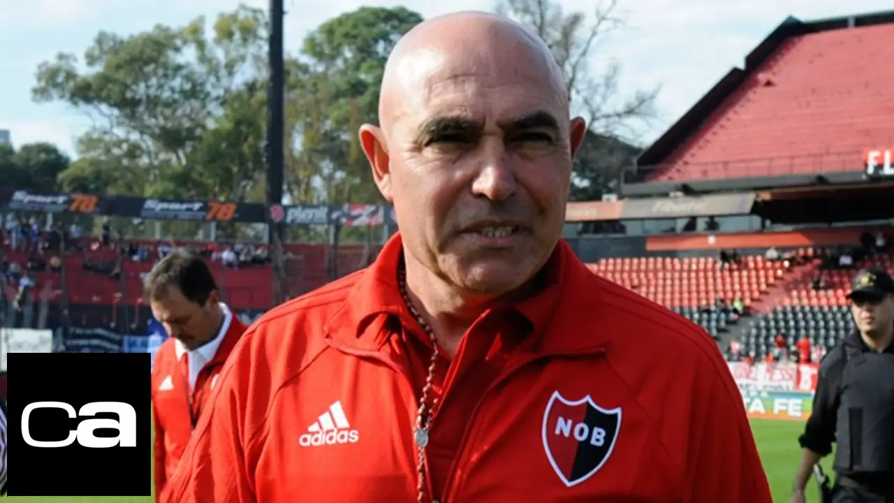 El palazo del Chocho Llop en respuesta a Lisandro Martínez: "No tuvo las bolas"
