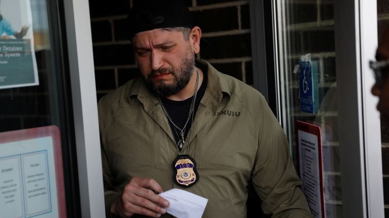Ejército EEUU dice que enviará  200 marines para apoyar a agentes inmigración en Florida