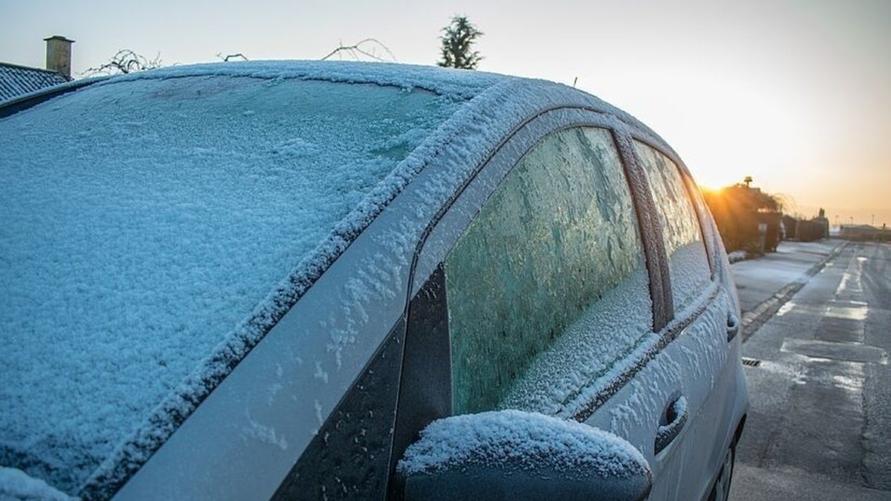 ola polar, frío, invierno, auto, parabrisas