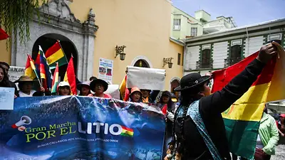 El Congreso boliviano protagoniza una trifulca por los acuerdos sobre el litio con China y Rusia El Congreso boliviano protagoniza una trifulca por los acuerdos sobre el litio con China y Rusia