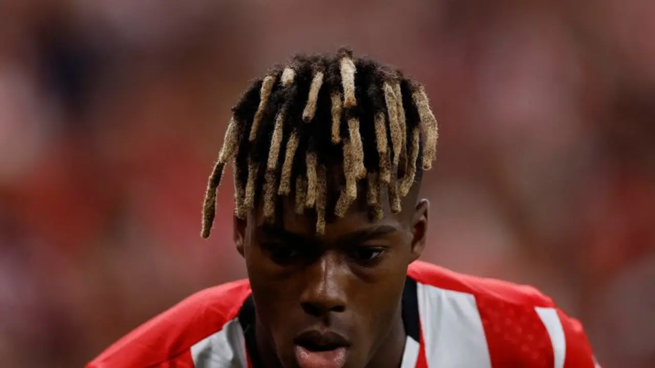 El Athletic de Bilbao amplía por ocho años el contrato de Nico Williams