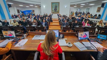 La Legislatura de La Rioja aprobó la recuperación de obras de viviendas paralizadas por Nación