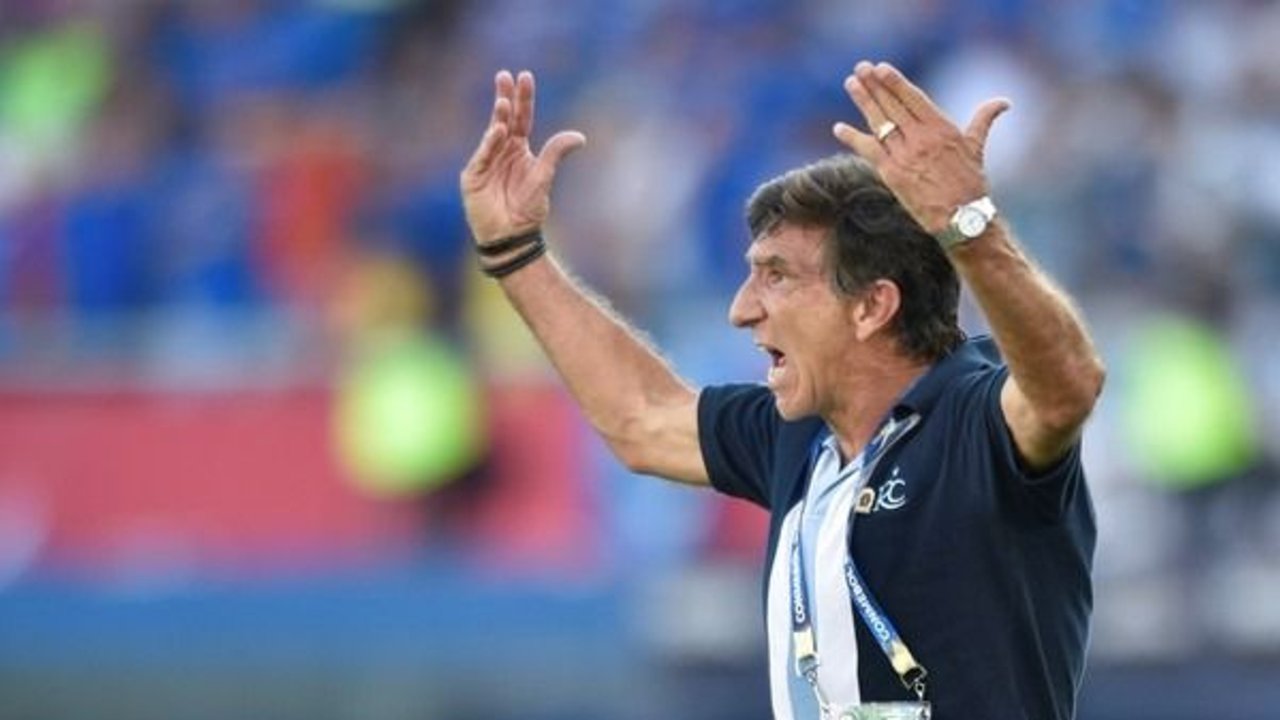 Gustavo Costas