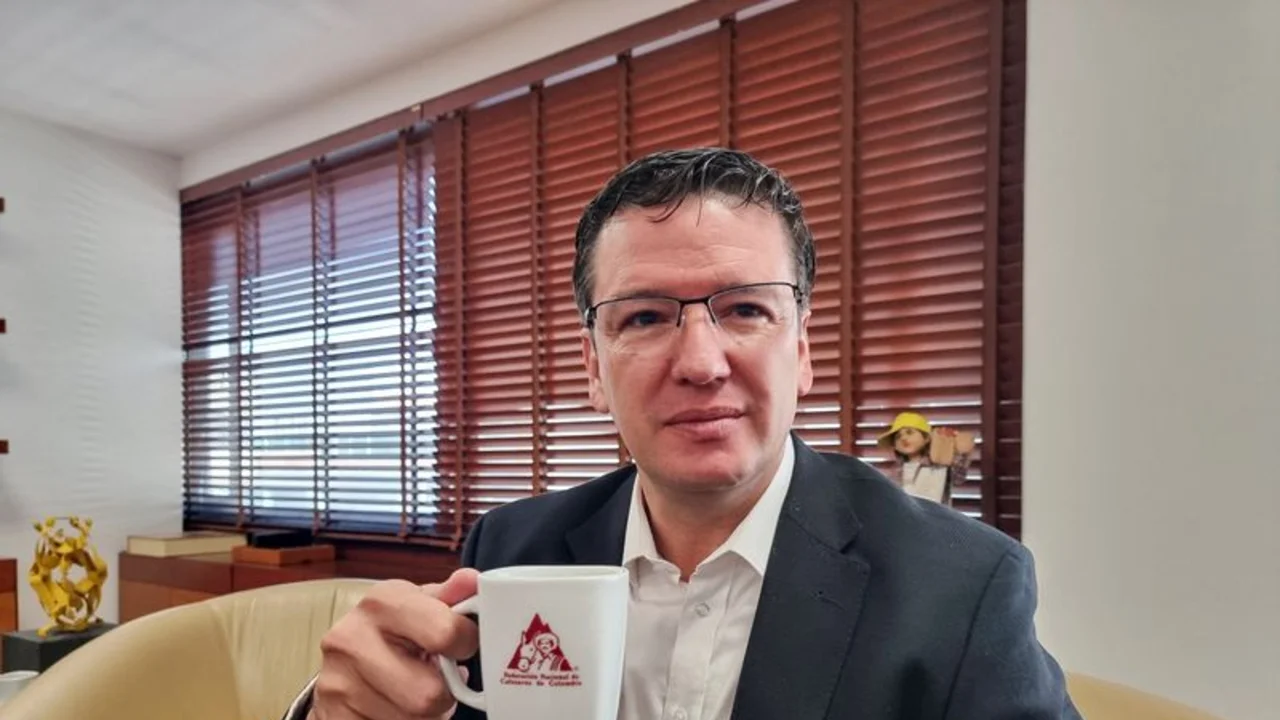 Colombia prevé reducción de al menos un millón de sacos en su cosecha de café para temporada 2025/2026