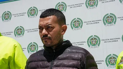 Capturan a persona acusada de organizar atentado contra senador colombiano Miguel Uribe Capturan a persona acusada de organizar atentado contra senador colombiano Miguel Uribe