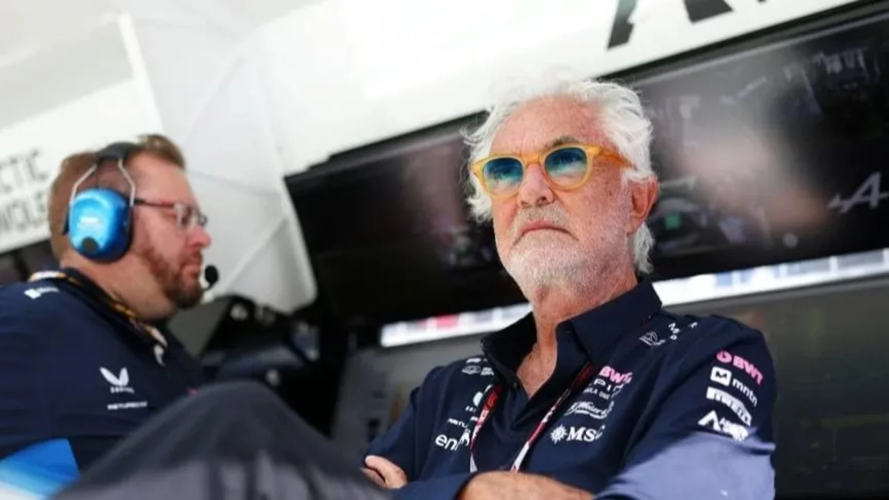 La dolorosa reacción de Briatore tras el trompo de Colapinto en Silverstone