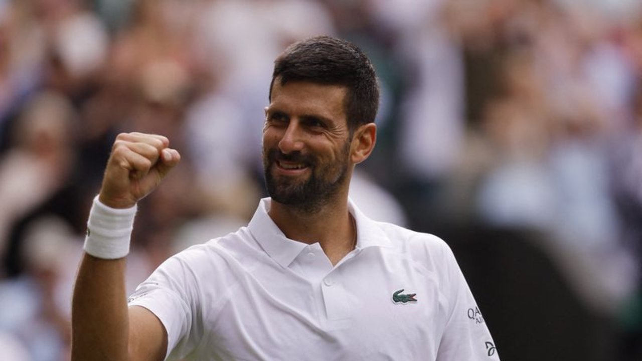 Djokovic supera a De Miñaur y alcanza los cuartos de final de Wimbledon