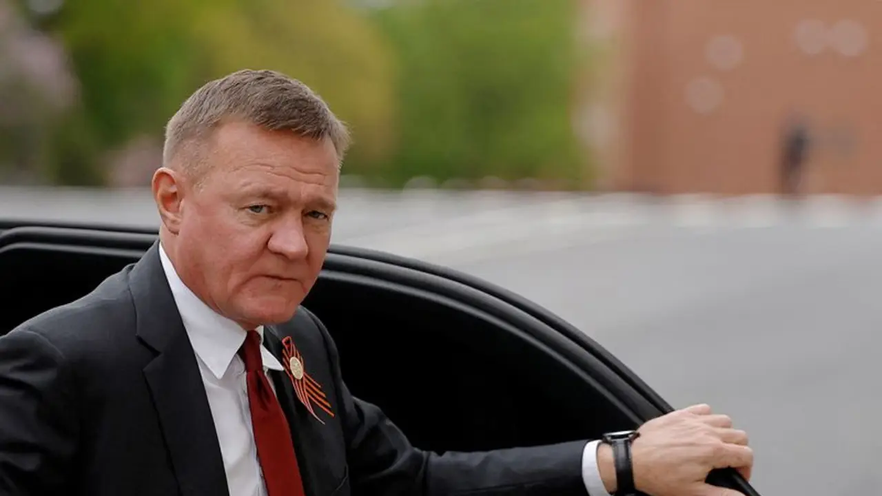 El Kremlin se declara conmocionado por la trágica muerte del exministro al que Putin despidió