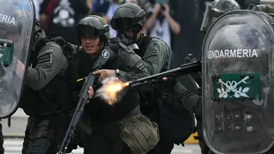 Más poder para Bullrich: Gendarmería hará inteligencia y tendrá vía libre para reprimir Más poder para Bullrich: Gendarmería hará inteligencia y tendrá vía libre para reprimir