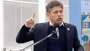 Kicillof cruzó a Milei por la eliminación de organismos: "Sin salud pública la gente se muere"