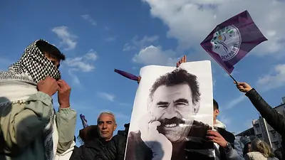 El líder encarcelado del PKK afirma en un vídeo que la lucha armada con Turquía ha terminado El líder encarcelado del PKK afirma en un vídeo que la lucha armada con Turquía ha terminado
