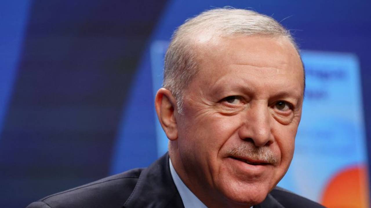 Turquía bloquea contenidos del chatbot Grok por supuestos insultos a Erdogan y a valores religiosos
