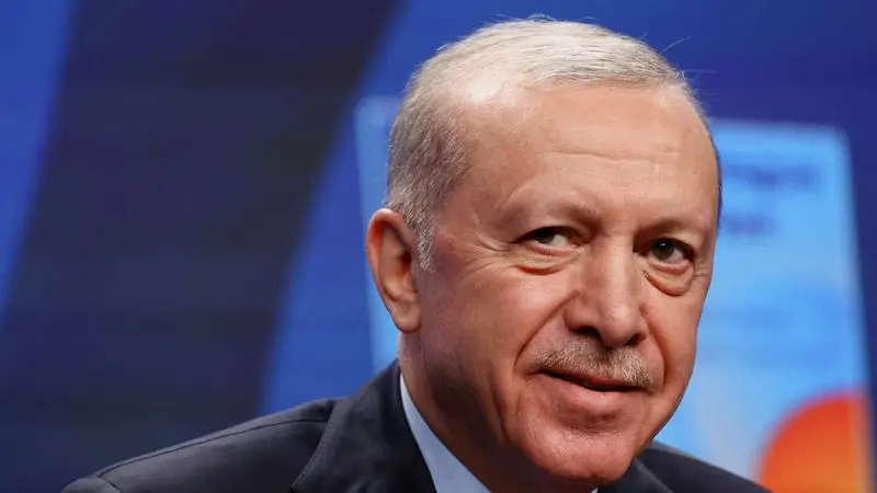 Turquía bloquea contenidos del chatbot Grok por supuestos insultos a Erdogan y a valores religiosos