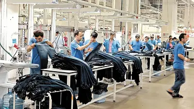 Para frenar el ajuste de Milei: proponen declarar la emergencia del sector textil y del calzado por 180 días Para frenar el ajuste de Milei: proponen declarar la emergencia del sector textil y del calzado por 180 días