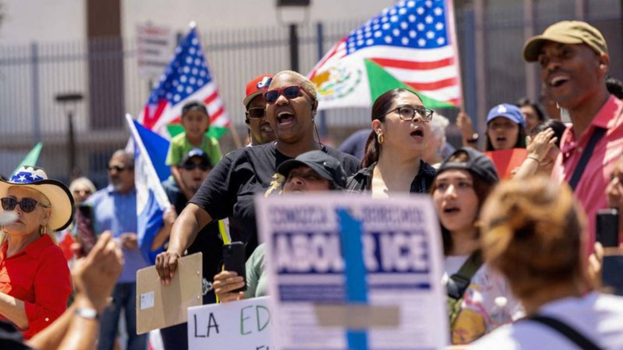 Los Ángeles se une a demanda contra las redadas migratorias de Trump