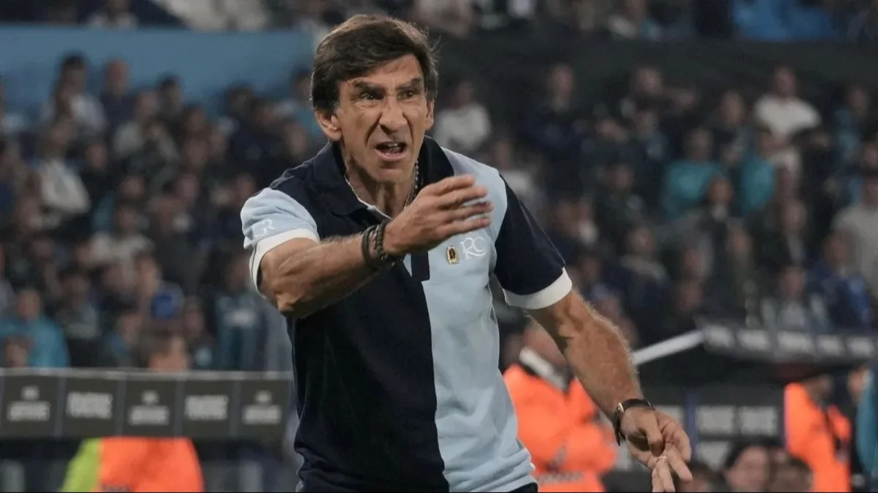 Racing, Gustavo Costas, Nazareno Colombo, mercado de pases