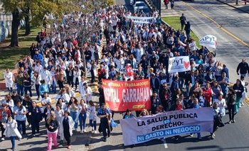 Otro paro por suba de sueldos en el Garrahan: "Ni para las compras" | Hospital garrahan
