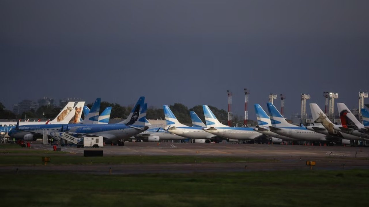 El Gobierno dictó conciliación obligatoria en el conflicto con los controladores aéreos