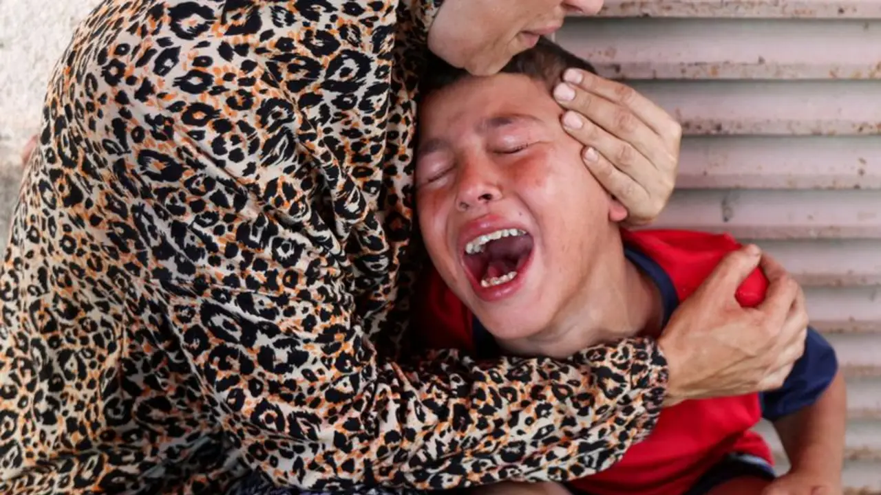 Un ataque israelí mata a niños cerca de una clínica en Gaza