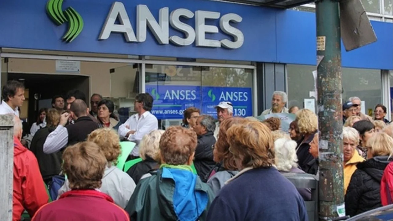 Jubilados en ANSES