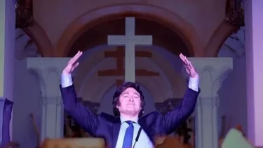 Javier Milei busca legitimidad en los templos: los vínculos del evangelismo con la doctrina libertaria