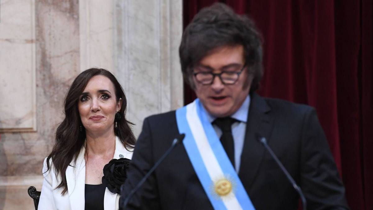 Milei se lleva a Rosario a un Adorni acorralado y se cruzará con Villarruel