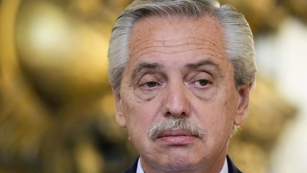 Alberto Fernández tildó de "arbitrario" su procesamiento en la causa Seguros