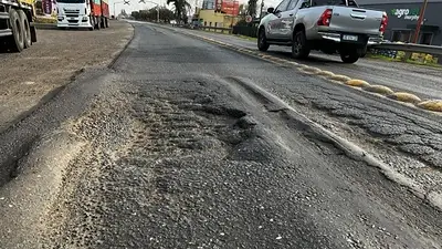 Pese a la sintonía de Pullaro con Milei, el Gobierno canceló obras clave en el sur de Santa Fe: "Abandono absoluto" Pese a la sintonía de Pullaro con Milei, el Gobierno canceló obras clave en el sur de Santa Fe: "Abandono absoluto"