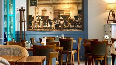 Ofrecen platos de comida por la Revolución Francesa para salir en Buenos Aires: dónde queda