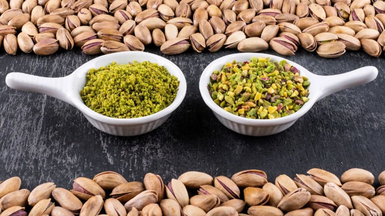 pistacho, frutos secos, alfajores, chocolates