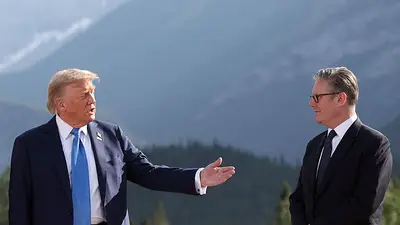 Trump dice que Reino Unido lucharía por EEUU e insinúa que no puede decir lo mismo de la UE Trump dice que Reino Unido lucharía por EEUU e insinúa que no puede decir lo mismo de la UE
