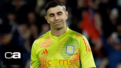 La reaparición de Dibu Martínez que impactó a Aston Villa mientras se define su futuro La reaparición de Dibu Martínez que impactó a Aston Villa mientras se define su futuro